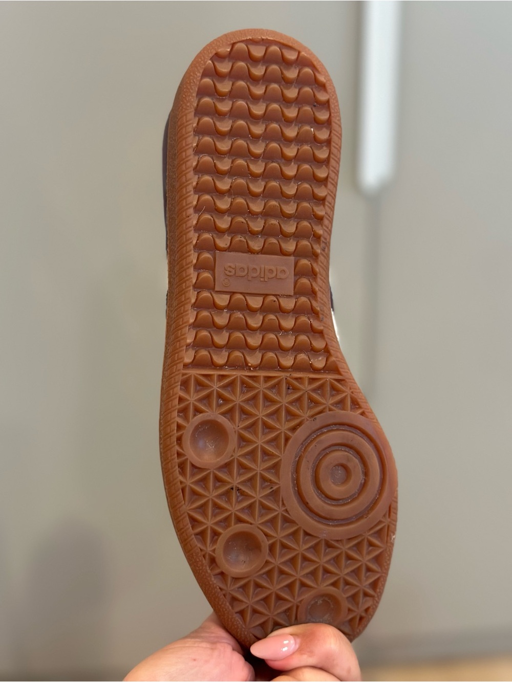 adidas Women's Maroon and White Classic Samba Sneakers - Picture 9 of 12